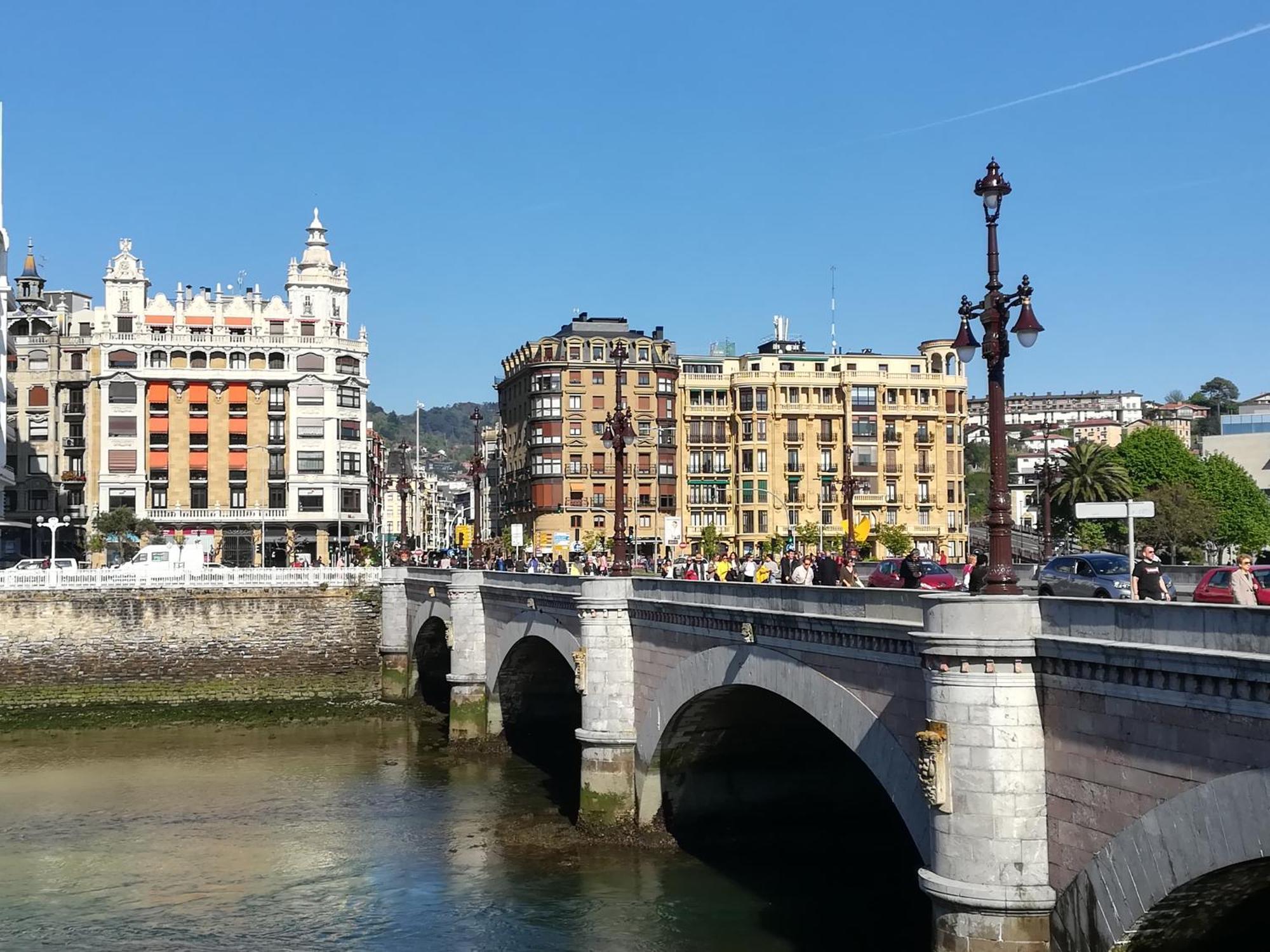 Ubicacion Perfecta/Bano Privado Apartment San Sebastian Luaran gambar